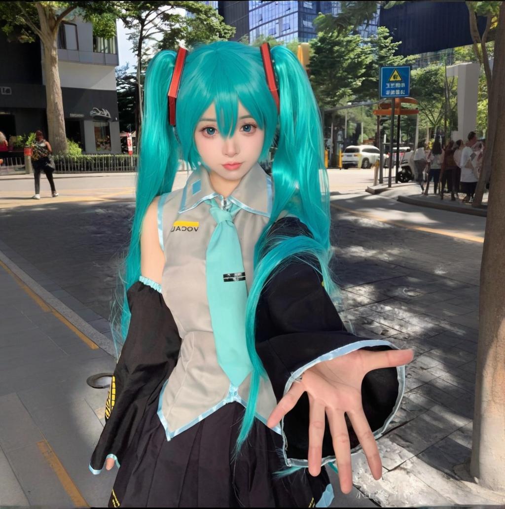 Cos suit, secondary animation  – Anime Cosplay Simple recenzja i cena